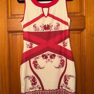 VENUS Red and White Floral Mini Dress